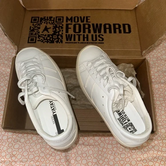 GOLDEN GOOSE SNEAKERS 39